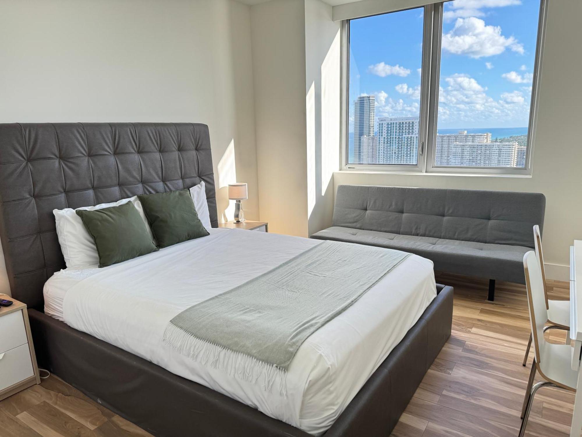 Mvr Apartments At Beachwalk Resort Халландейл-Бич Экстерьер фото